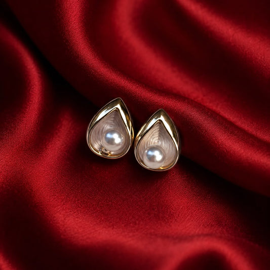 Perla Drops Earrings