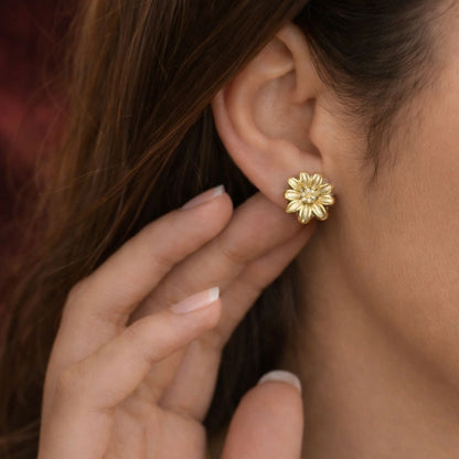 Golden Daisy Stud Earrings